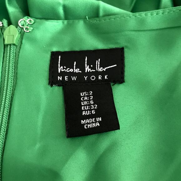 Nicole Miller Dress Small Midi Satin Flowy 90s Slip Cruise Party Kelly Emerald - Picture 7 of 12